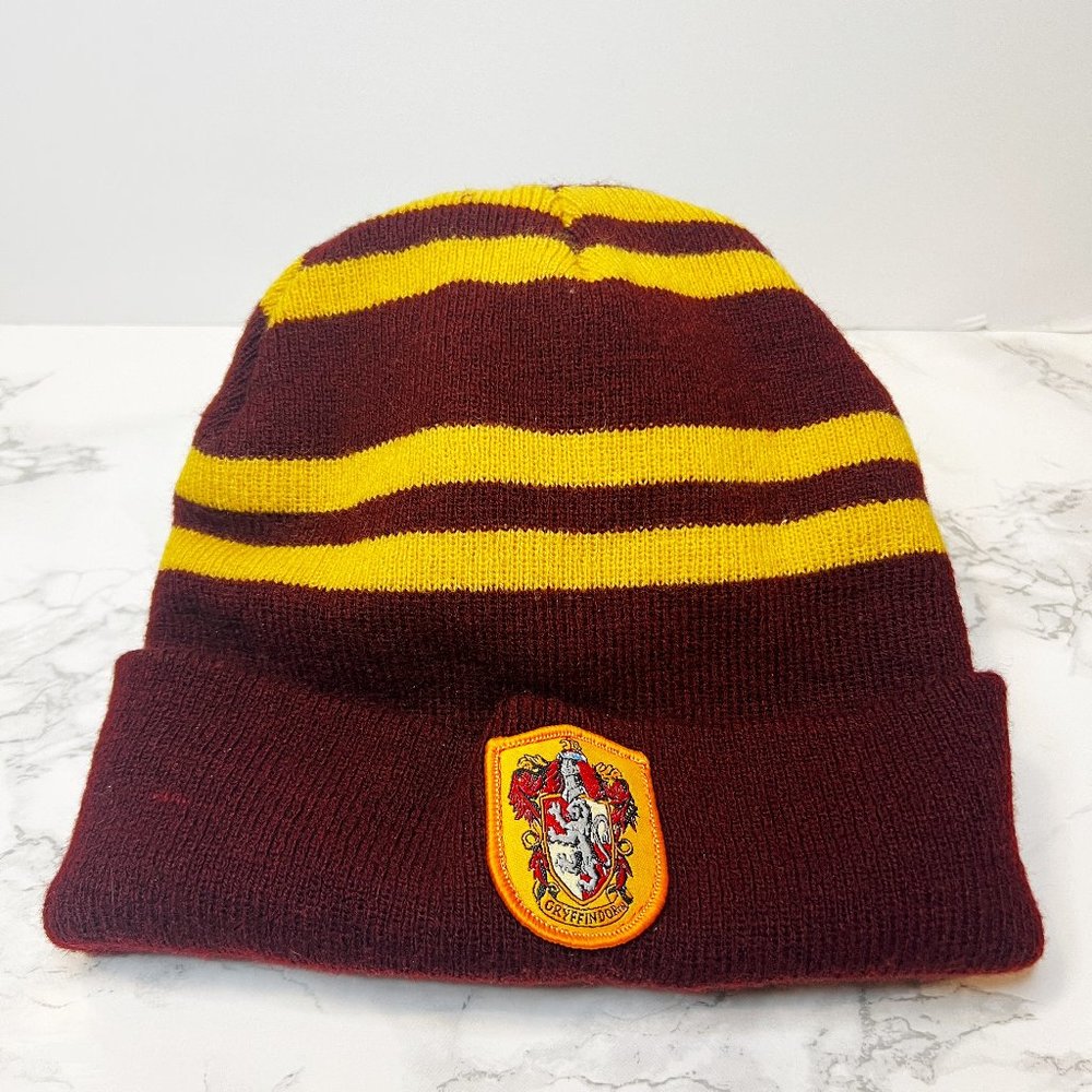 Harry Potter Gryffindor Beanie | Scarlet & Gold Winter Hat | Official Licensing